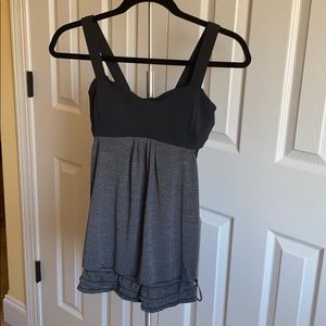 Lululemon top - size 4